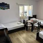 Bujtina Hotel